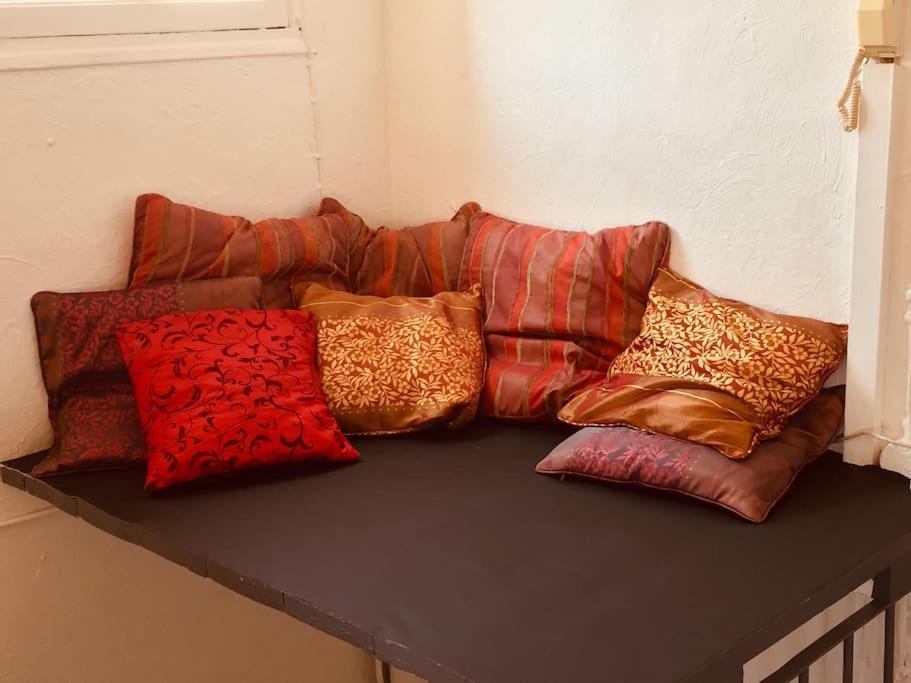 Lovely Flat In The Heart Of The Medieval City อิแยร์ ภายนอก รูปภาพ